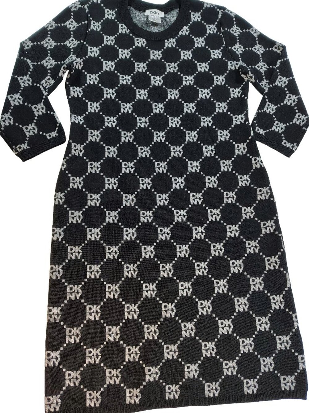 Women's Medium Black & White Designer DKNY Knitted Long-Sleeve Sweater Dress